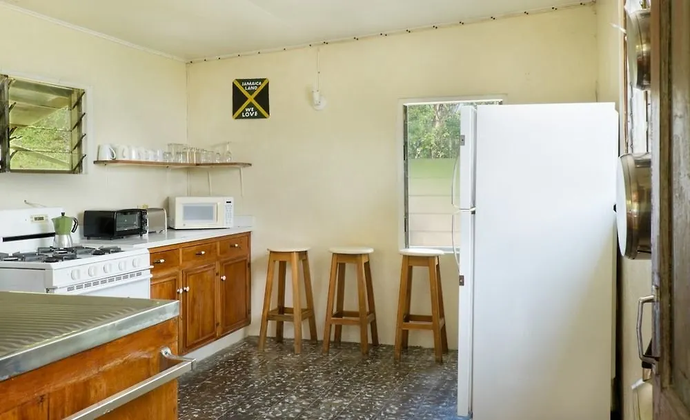 Retreat Plantation House Hotel Little Bay