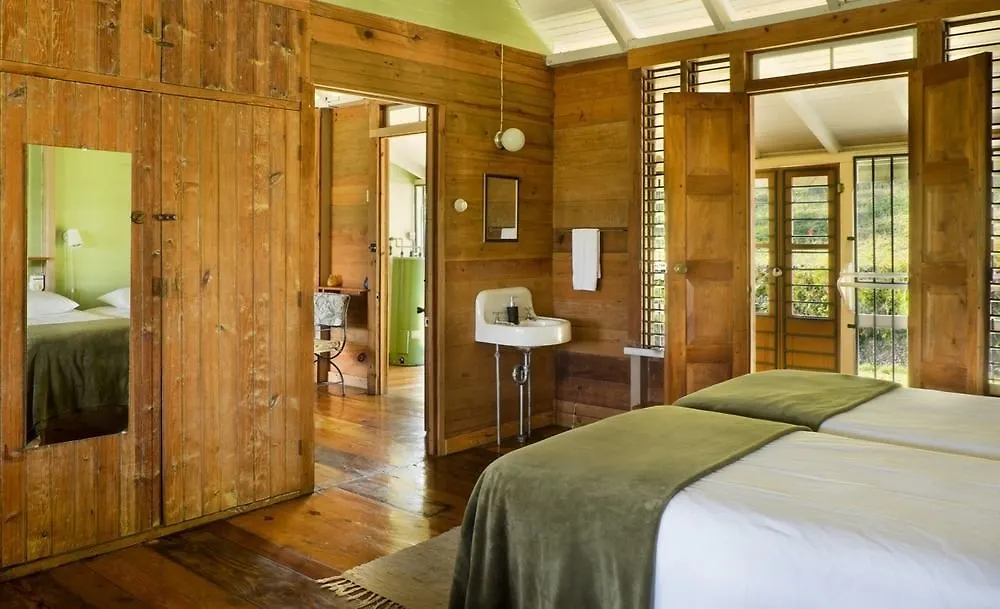 Retreat Plantation House Hotel Little Bay